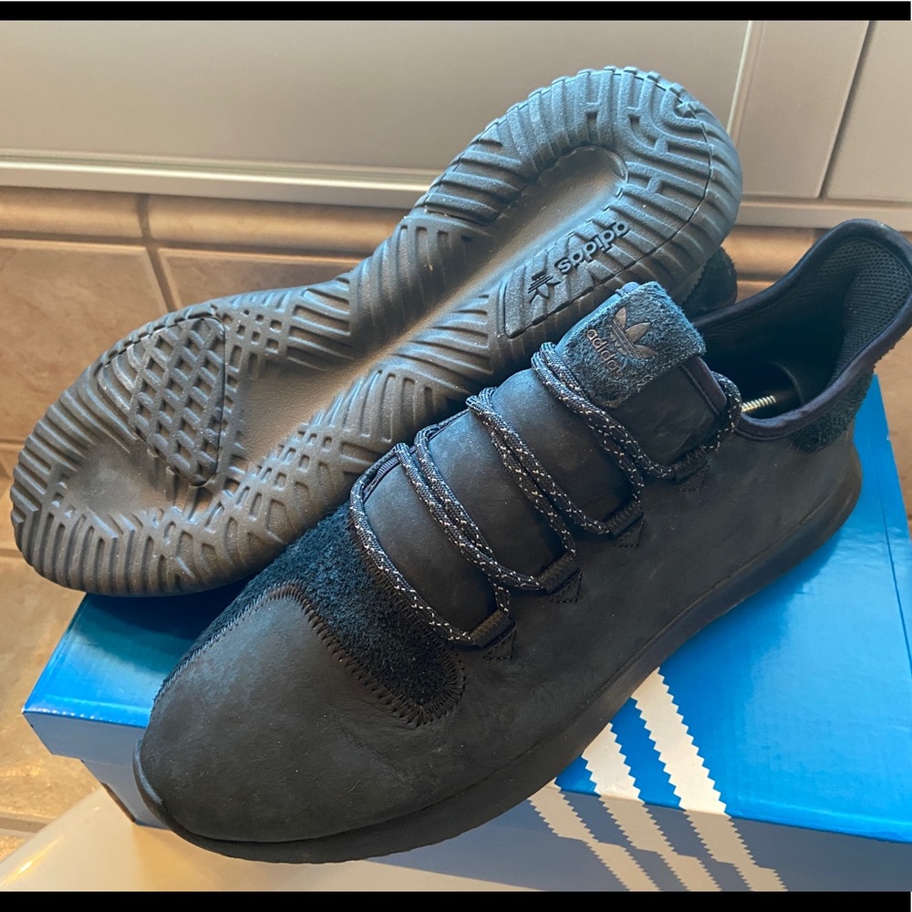 Adidas Tubular Shadow size 10.5
